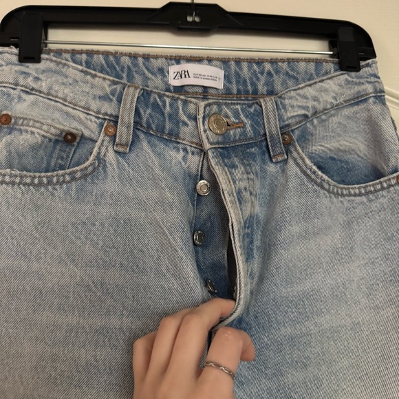 ZARA High Rise Straight Leg Jeans - Picture 6 of 8
